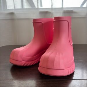 Adidas Waterproof Rubber Rain Boots Pink - Women’s size 6.5
